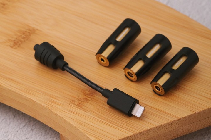 超激得特価 ヤフオク! - Acoustune AS2000 Lightning Adapter [MFi認証