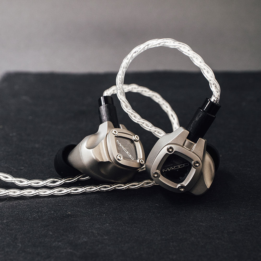 MADOO Typ711 Planar Magnetic with Balanced Armature Drivers In-Ear